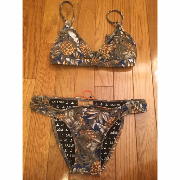 NWT Tallow Pineapple Bikini Set