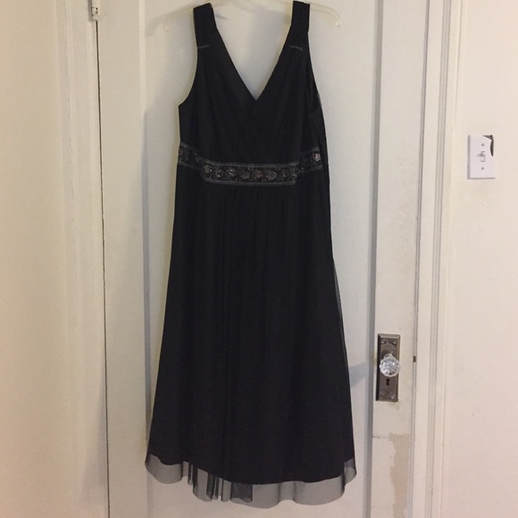 Beautiful holiday party dress.