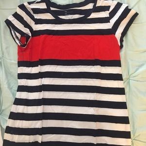 GAP women's tee