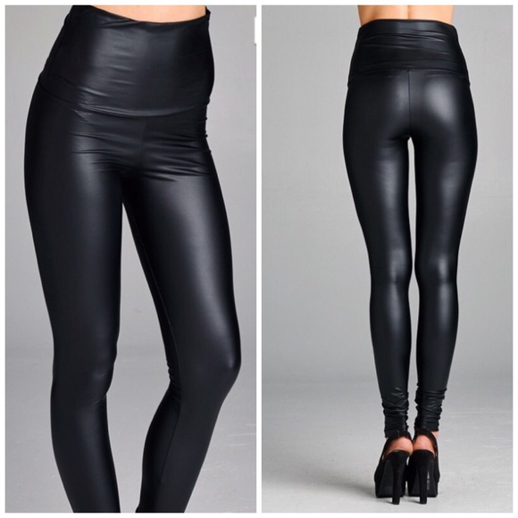 High waisted Faux Leather Leggings - Picture 4 of 4