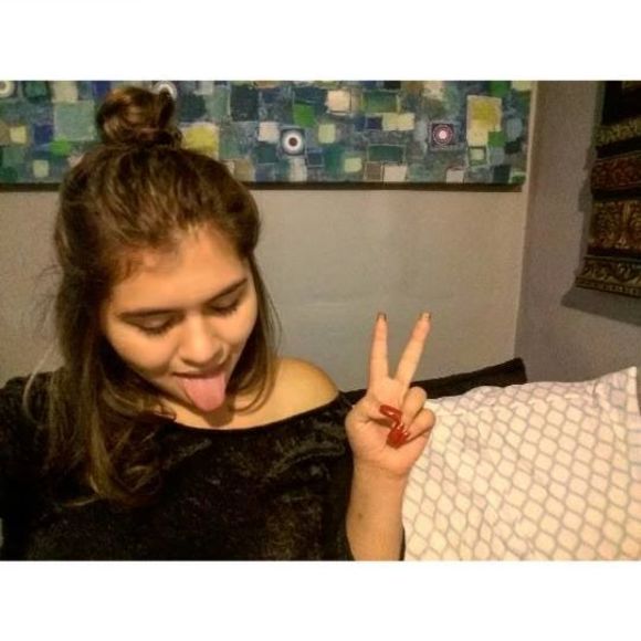 Meet your Posher, Reyna