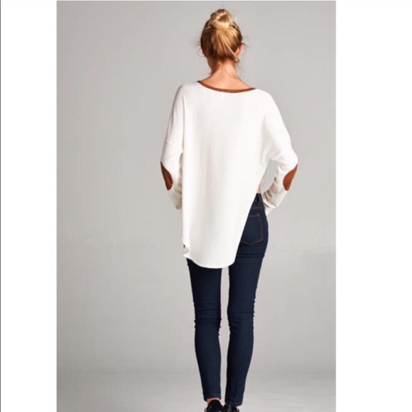 Ribbed Elbow Patch Top - Picture 3 of 4