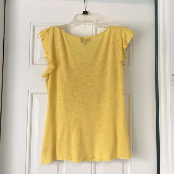 Cute Yellow Top with Lace Design - Picture 3 of 4