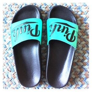 Medium sized PINK sandals