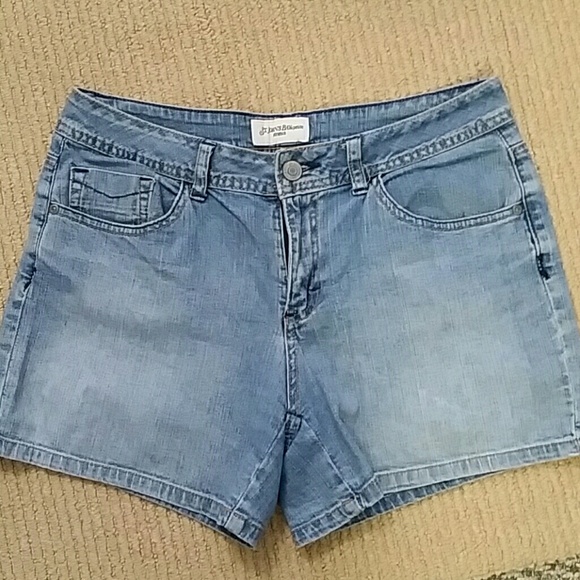 Petite jeans shorts