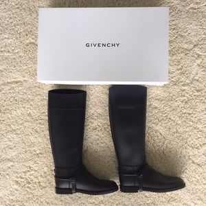 Givechy Rainboots
