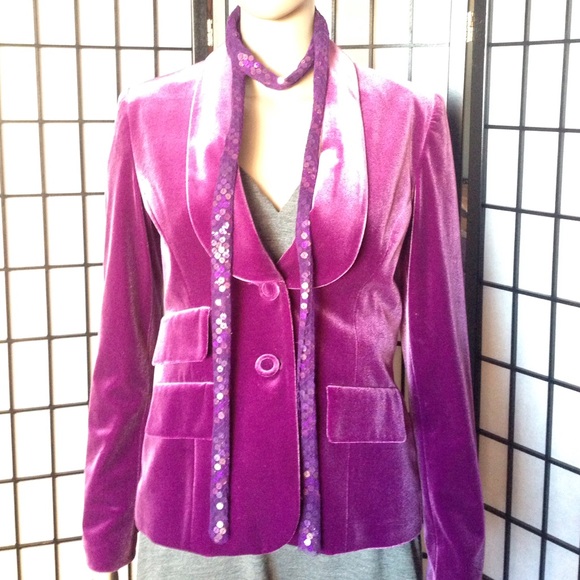 Club Jacket - Picture 3 of 3