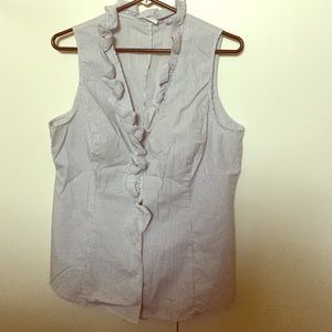 🚛 MOVING SALE Black & white stripe sleeveless top