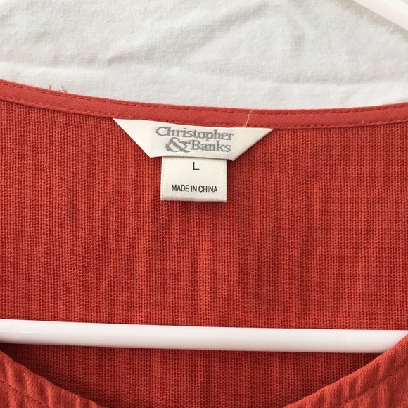 VEST - Picture 2 of 2