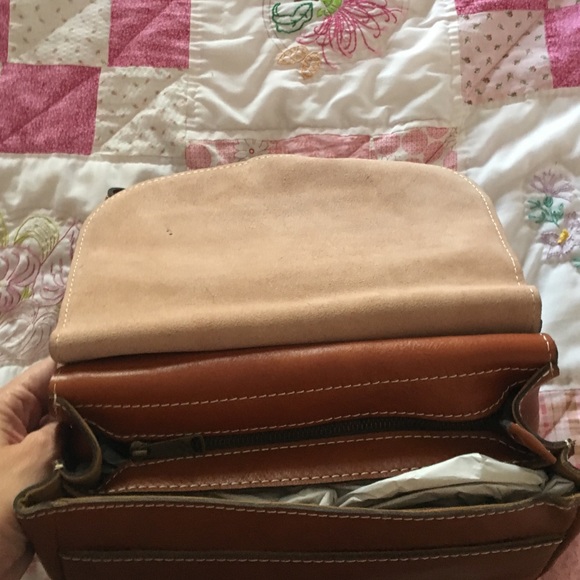 Sold - Picture 3 of 4