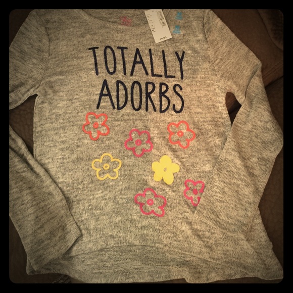 Girls long sleeve sweater.