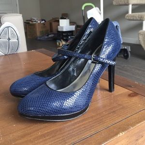 Mary Jane Pumps