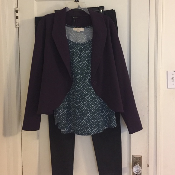 Sage green LOFT shell.