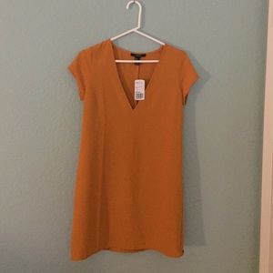 Cute mustard shift dress