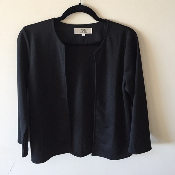 Black swing blazer. NWOT
