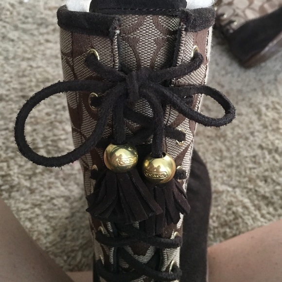 Coach fur-lined boots - Picture 2 of 4