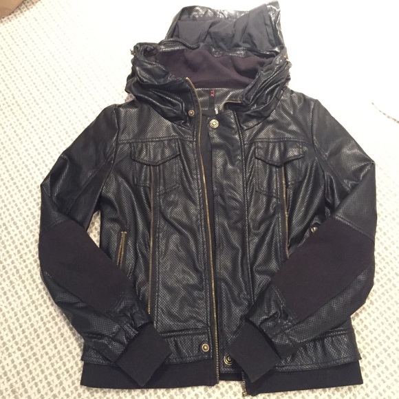 Faux Leather Mesh Jacket- Size Small- so cute!! - Picture 1 of 4