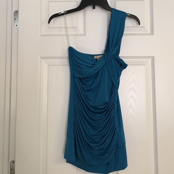 1 Shoulder Forever 21 top