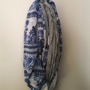 Blue print & gray infinity scarf