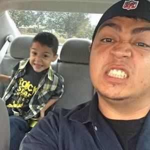 Meet your Posher, Luis