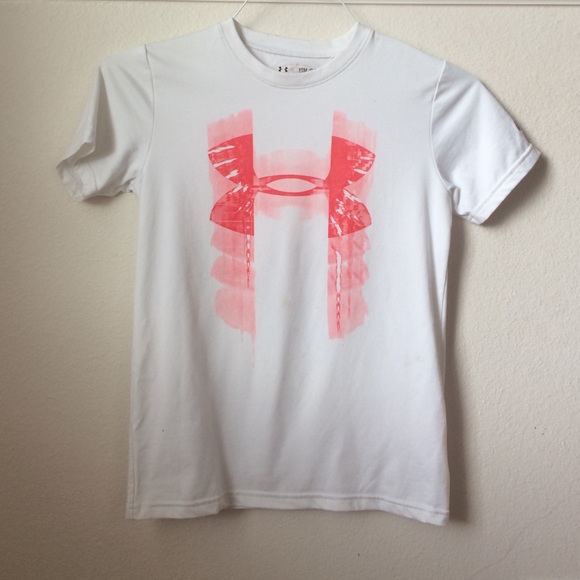 Under Armour t-shirt