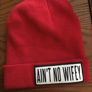 Dimepiece "Ain't no wifey hat"
