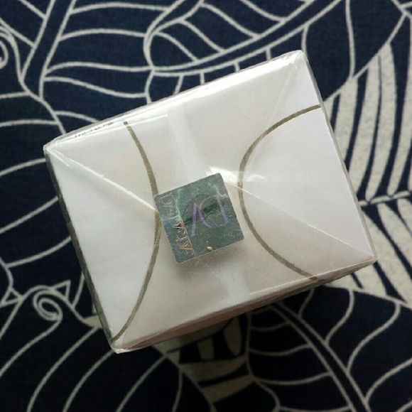 Diane von Furstenberg Makeup - DIANE (Diane Von Furstenberg) Eau De Toilette Diane von Furstenberg Makeup - DIANE (Diane Von Furstenberg) Eau De Toilette