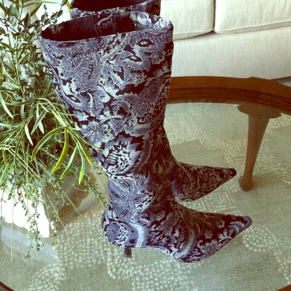 Black/Grey Fabric Dressy Boots
