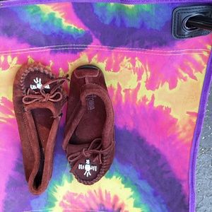 Brown suede beaded Minnetonka moccasins 7.5