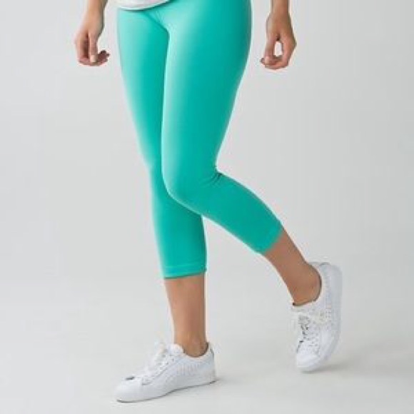 Lululemon teal/black reversible wunder under (6)