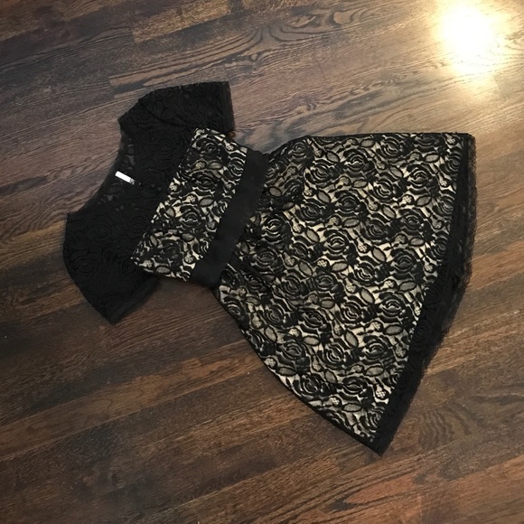 FLASH SALE! Black Lacey Dress