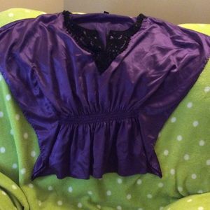 Butterfly sleeve top