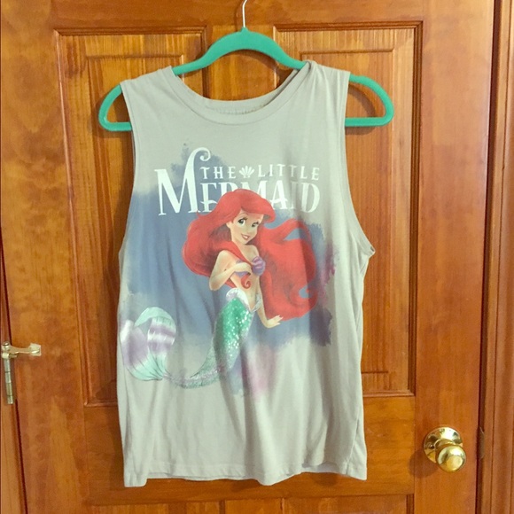 Little mermaid tank