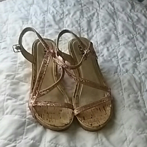 Pink sparkly wedges