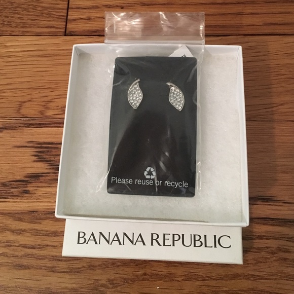 Banana Republic Earrings