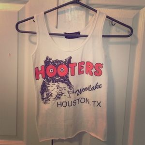 Hooters Tanktop!