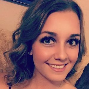 Meet your Posher, Katelyn