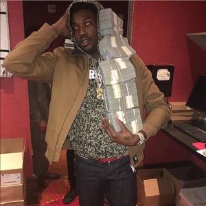 Meet your Posher, Jake