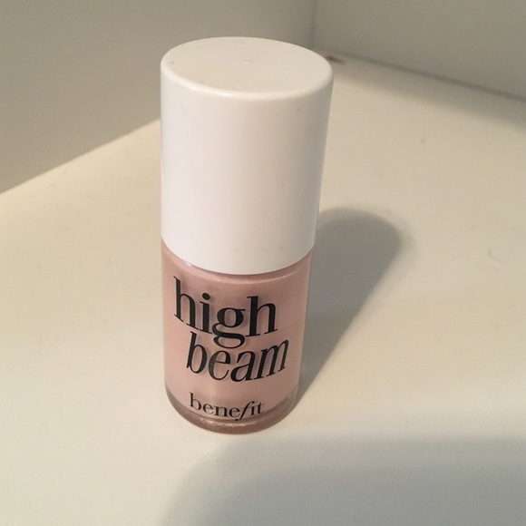 Benefit highbeam highlighter