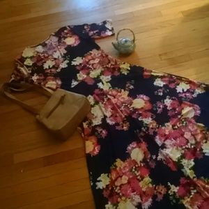 Agnes & Dora XL Austen (maxi) navy floral