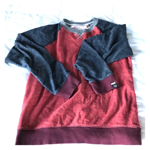 Union Bay size L pullover crewneck sweatshirt