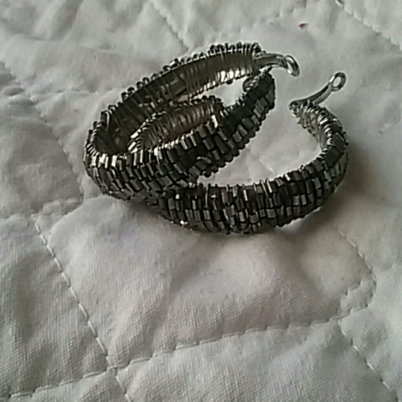 Earings