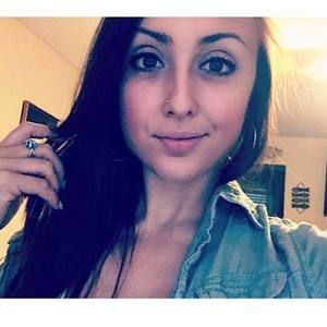 Meet your Posher, Nathalie