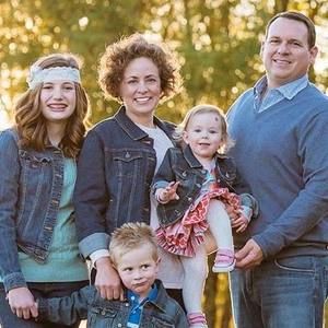 Meet your Posher, Jennifer