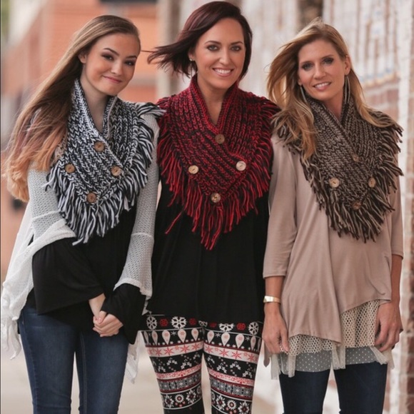 Infinity Raine Accessories - New Cotton Button Shawl Infinity Raine Accessories - New Cotton Button Shawl 