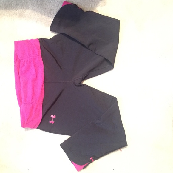 Under armour knee length capris