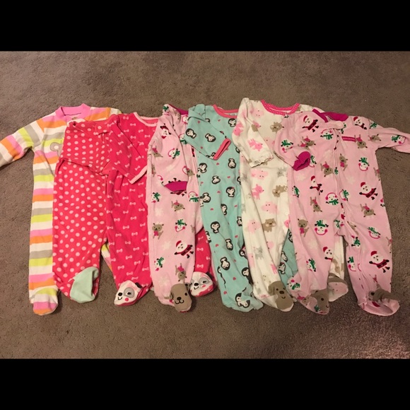 Lot of 7 Carters fleece footed pajamas 6 months