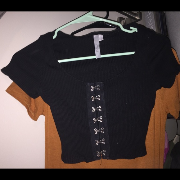 black crop top from urban outfitters