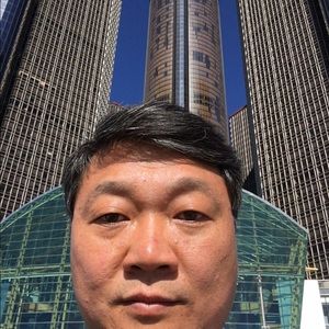 Meet your Posher, Marcos