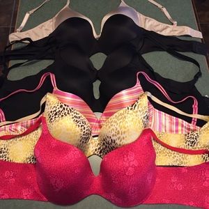 7 Bras 38C Victoria's Secret